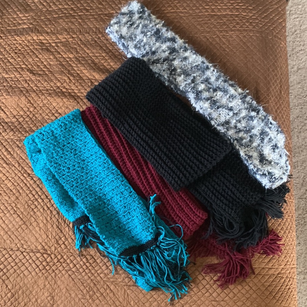 Scarfs